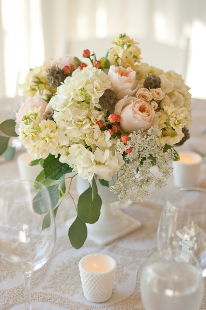Kelowna Wedding Florals by Classic Creations Photography by Barnett Photography-17